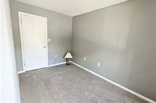 104 S Oak Cliff Ct S, Mount Airy, MD 21771 - Photo 10