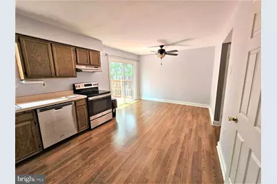 104 S Oak Cliff Court S, Mount Airy, MD 21771 - Photo 6