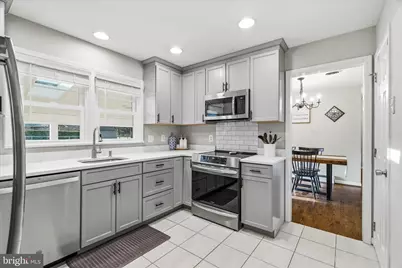 7903 Clover Hill Drive, Frederick, MD 21702 - Photo 6