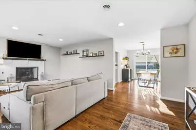 7903 Clover Hill Drive, Frederick, MD 21702 - Photo 4