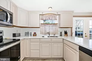 1806 Rocky Glen Dr, Frederick, MD 21702 - Photo 16