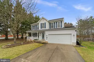 2001 William Franklin Dr, Frederick, MD 21702 - Photo 2