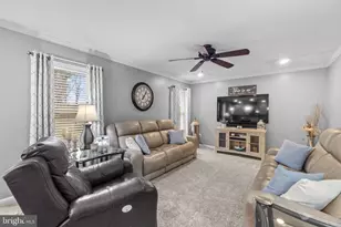 2001 William Franklin Dr, Frederick, MD 21702 - Photo 10