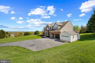 2231 W Greenleaf Dr, Frederick, MD 21702 - Photo 68