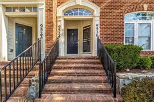 9526 Hyde Pl, Frederick, MD 21704 - Photo 2