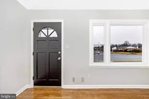 406 9th St, Frederick, MD 21701 - Photo 8