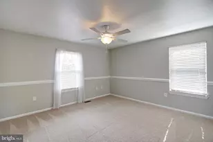 101 S Oak Cliff Ct, Mount Airy, MD 21771 - Photo 10