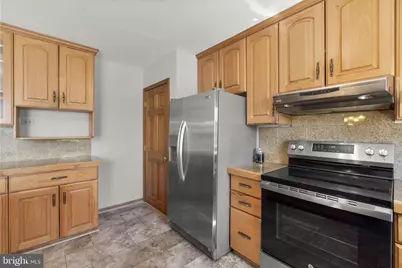 7203 Peekskill Drive, Frederick, MD 21702 - Photo 16