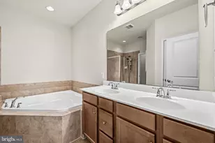 2606 Egret Way, Frederick, MD 21701 - Photo 32