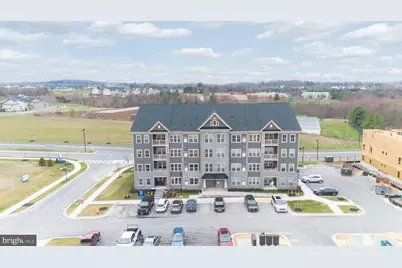 9935 Sofield Pl #201, Ijamsville, MD 21754 - Photo 2