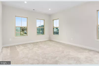 9935 Sofield Pl #201, Ijamsville, MD 21754 - Photo 24