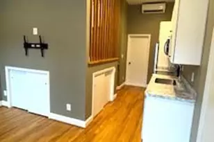 425 N Market St, Frederick, MD 21701 - Photo 8