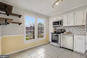 7994 Windsail Ct, Frederick, MD 21701 - Photo 8