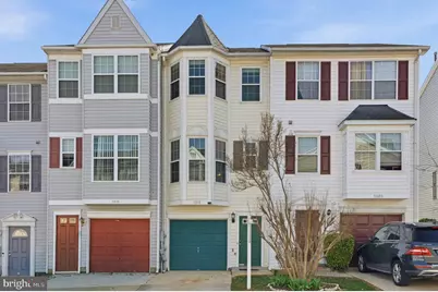 1318 Hampshire Drive #D, Frederick, MD 21702 - Photo 2