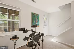 1318 Hampshire Dr, Frederick, MD 21702 - Photo 26