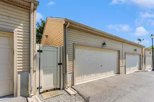 2507 Island Grove Blvd, Frederick, MD 21701 - Photo 40