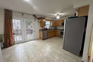 5634 Crestwood Ct, Frederick, MD 21703 - Photo 6