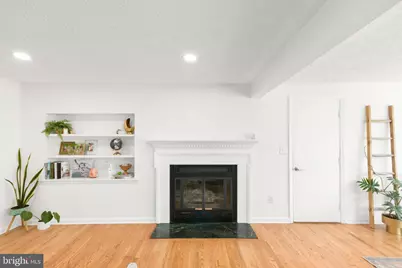 5833 Woodwinds Circle, Frederick, MD 21703 - Photo 8