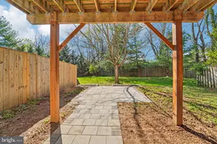 56 Victoria Square, Frederick, MD 21702 - Photo 34