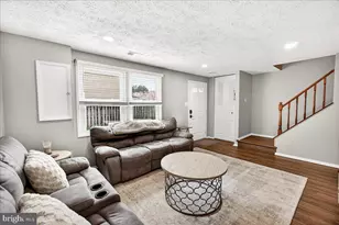 121 Sandalwood Ct, Walkersville, MD 21793 - Photo 4