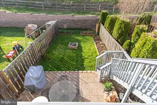 6378 Meandering Woods Ct, Frederick, MD 21701 - Photo 16