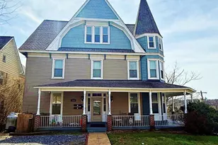 102 E A St, Brunswick, MD 21716 - Photo 2