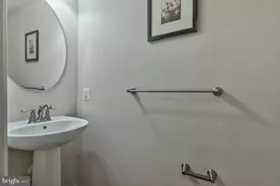 1113 Long Farm Cir, Brunswick, MD 21716 - Photo 18