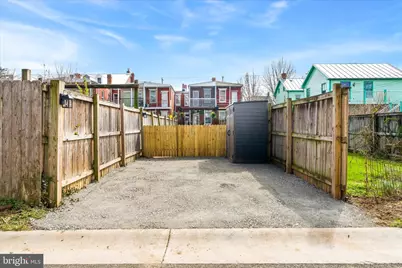 205 E 4th Street E, Frederick, MD 21701 - Photo 8