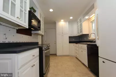 8121 Runnymeade Drive, Frederick, MD 21702 - Photo 12