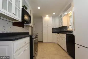 8121 Runnymeade Dr, Frederick, MD 21702 - Photo 12