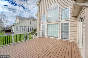 9215 Shafers Mill Dr, Frederick, MD 21704 - Photo 10