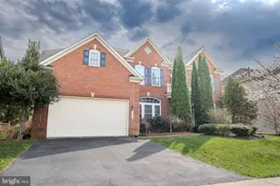 9215 Shafers Mill Dr, Frederick, MD 21704 - Photo 2