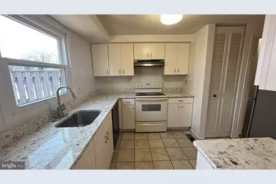 154 Stonegate Drive, Frederick, MD 21702 - Photo 4