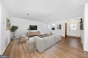 5738 Box Elder Ct, Frederick, MD 21703 - Photo 4