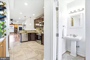 205 E 4th Street E, Frederick, MD 21701 - Photo 10