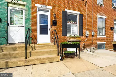 205 E 4th Street E, Frederick, MD 21701 - Photo 2