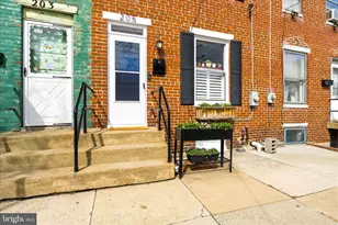 205 E 4th Street E, Frederick, MD 21701 - Photo 2