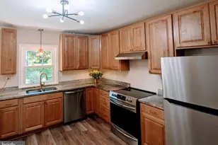 627 Grant Pl, Frederick, MD 21702 - Photo 10