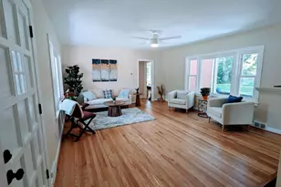 627 Grant Pl, Frederick, MD 21702 - Photo 4