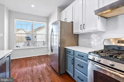 318 E Wainscot Drive, New Market, MD 21774 - Photo 8