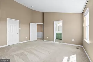 318 East Wainscot Drive, New Market, MD 21774 - Photo 14