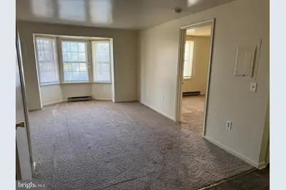 109 S Bentz #8, Frederick, MD 21701 - Photo 2