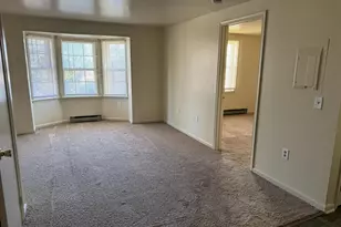 109 S Bentz, Frederick, MD 21701 - Photo 2