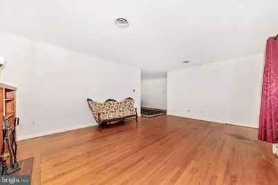 7029 Rock Creek Drive, Frederick, MD 21702 - Photo 8