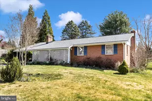 7029 Rock Creek Dr, Frederick, MD 21702 - Photo 18