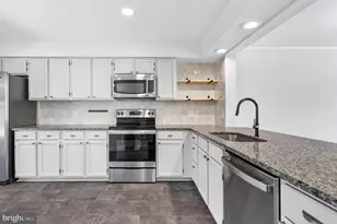 7123 Gresham Ct E, Frederick, MD 21703 - Photo 12