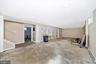 814 2nd Ave, Brunswick, MD 21716 - Photo 32