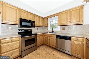 8211 Winter Snow Ct, Frederick, MD 21702 - Photo 12