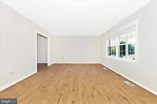 8211 Winter Snow Ct, Frederick, MD 21702 - Photo 4