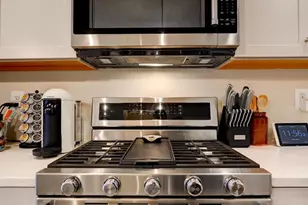 1309 Pedigree St, Frederick, MD 21702 - Photo 6